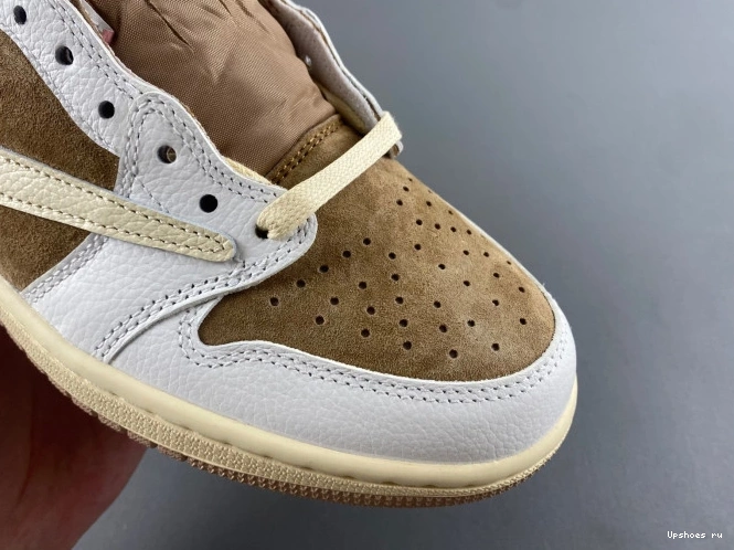 Travis  DM7866-106 SP Jordan 1 Low OG Scott Retro 0325